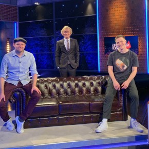 Tom Gregory performt "Rather Be You" in der SWR "Pierre M. Krause Show"